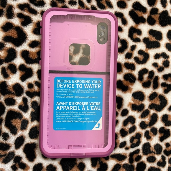 iPhone XS Max life proof fre